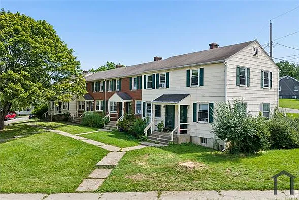 151 Grandview Ct