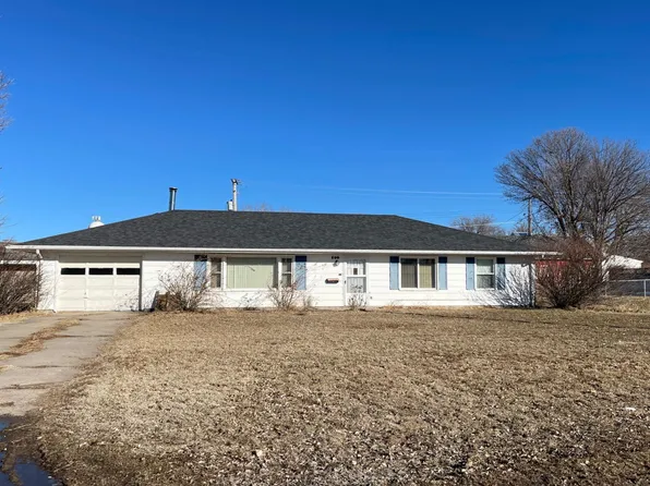506 B Ave, Axtell, NE 68924