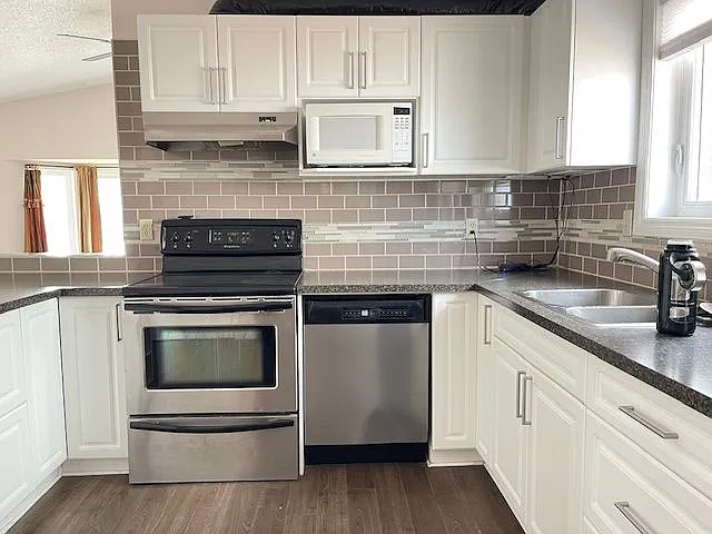 88 Macewan Park Way NW — Photo 1