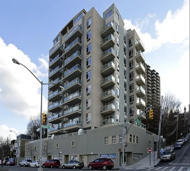 224 Richmond Ter #9C — Photo 15