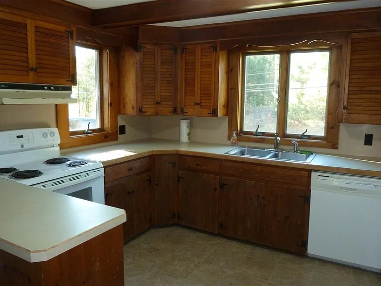 268 Route 11 — Photo 2