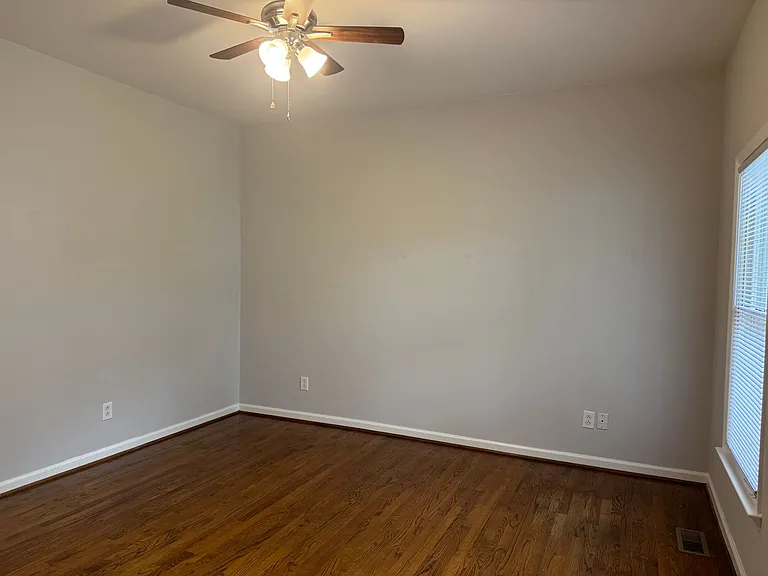 2105 Rail Ct — Photo 12