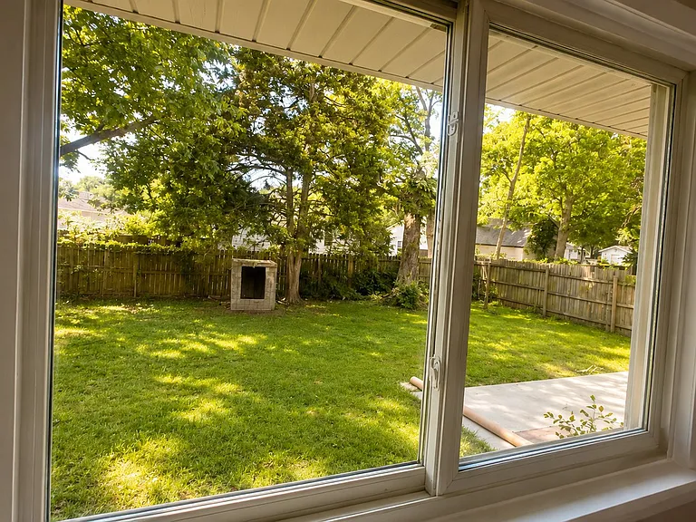 1116 Parkway Dr — Photo 9