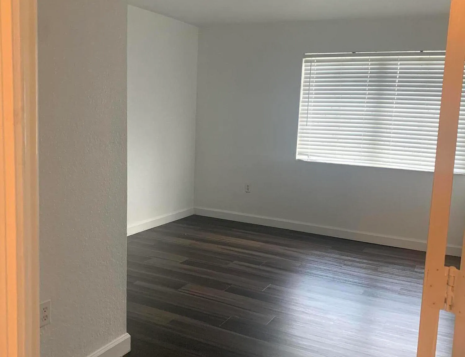 2 bed, 2.5 bath, 1282 sqft, $2,500 — Photo 3
