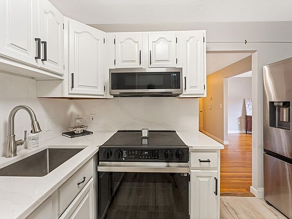 2nd image of 4 Brook Road #8