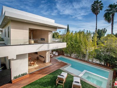 8566 Colgate Ave, Los Angeles, CA, 90048