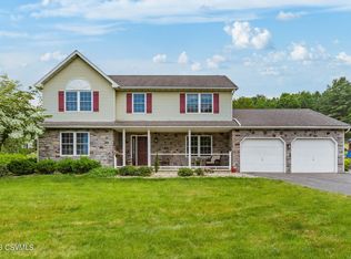 29 Valley Green Dr, Danville, PA 17821
