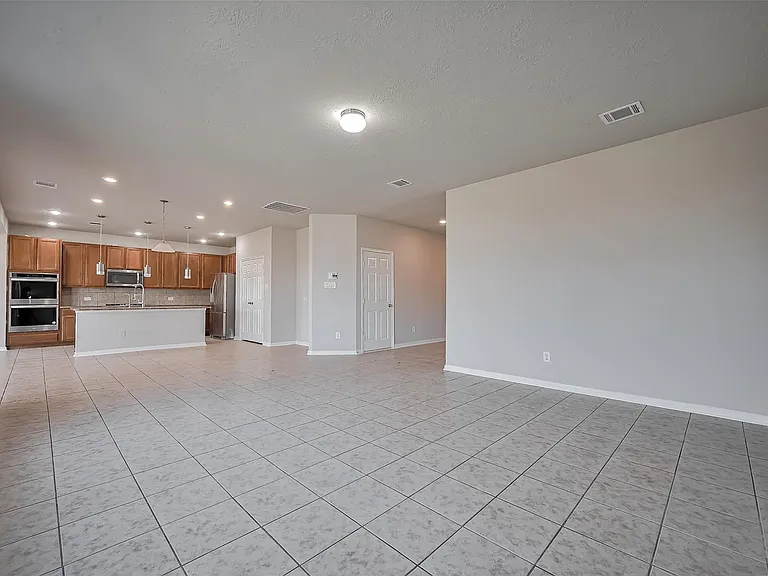 24114 Morrison Ln — Photo 8