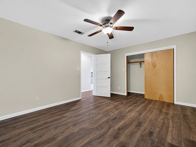 2964 Vista Pkwy — Photo 14