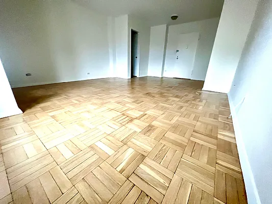 Rented by Oxford Property Group | media 26