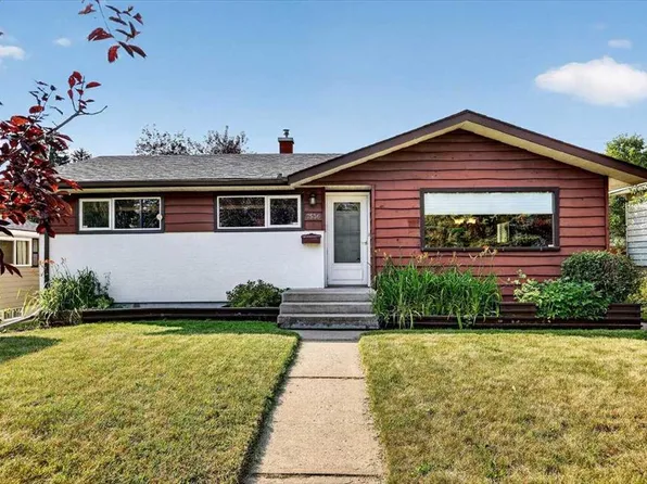 7536 N Fleetwood Dr SE, Calgary, AB T2H 0X1