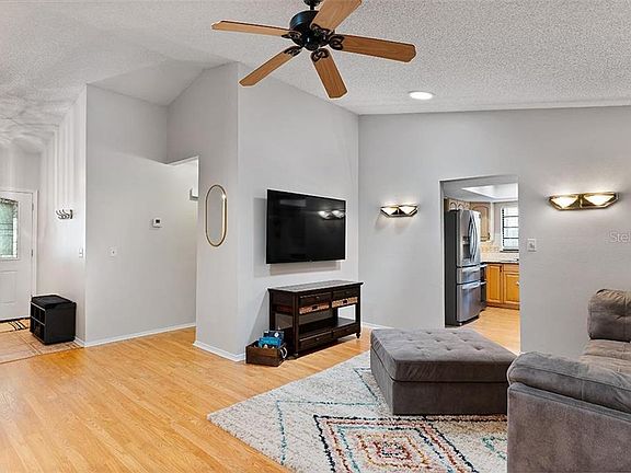 5th image of 3151 Bordeaux Ln