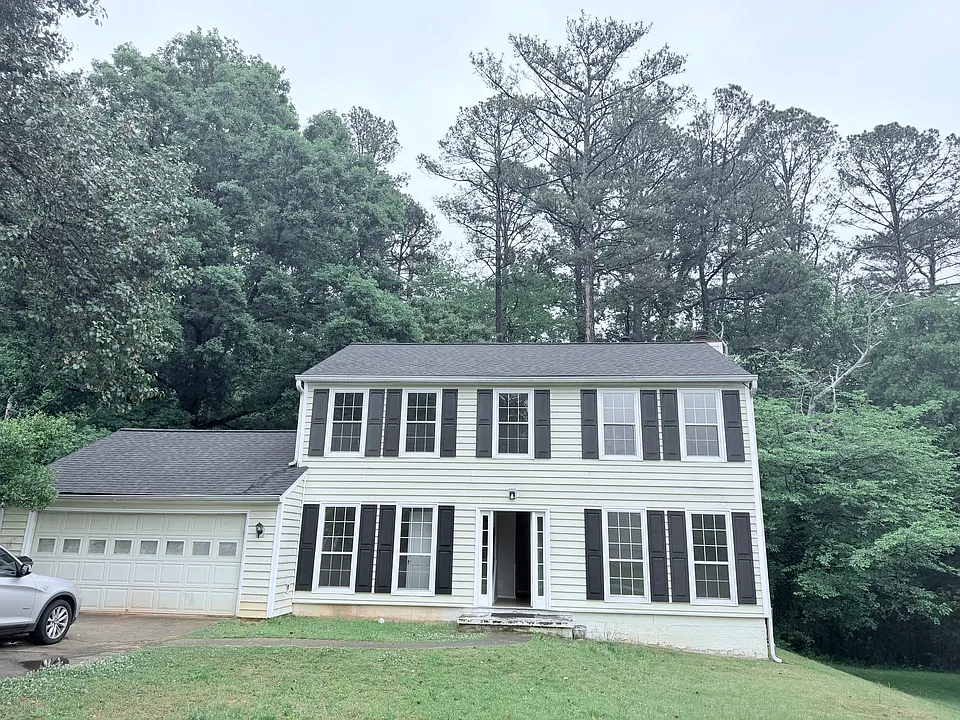 2535 Selman Dr