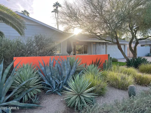 2733 E CINNABAR Avenue, Phoenix, AZ 85028