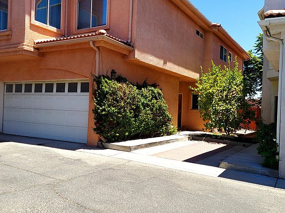 2nd image of 6970 De Celis Pl Unit 109