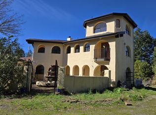 400 Sanger Ln, Redway, CA 95560