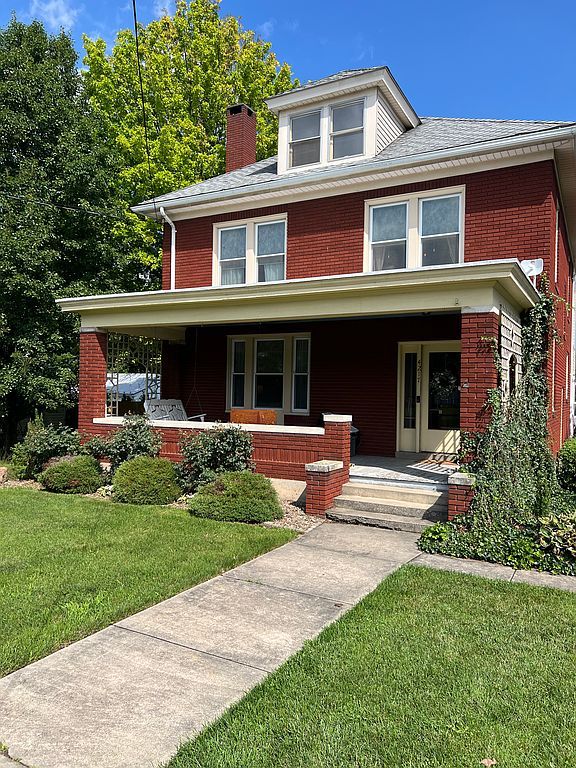 4217 E Main St - Property Image