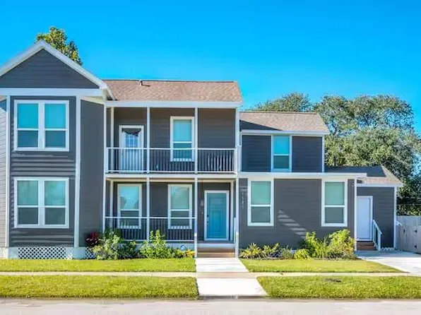 1513 40th St, Galveston, TX 77550