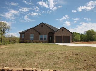 162 Sunset Bay Pointe Ct, Chico, TX 76431