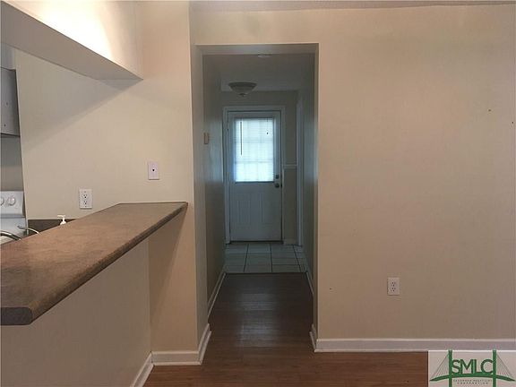 4th image of 8512 1/2 Whitefield Ave