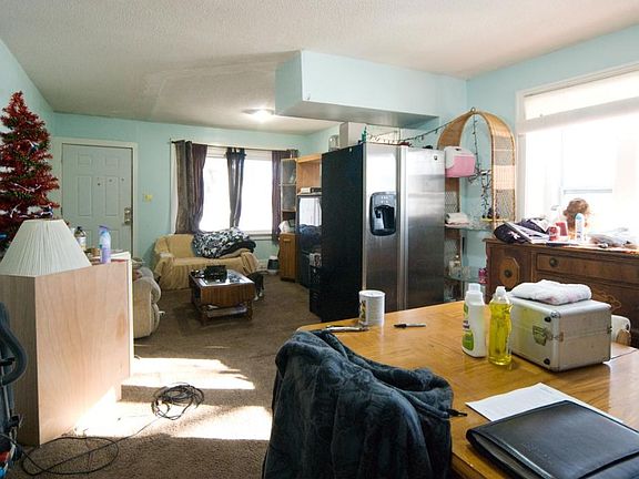 4th image of 3501 Knox Ave N