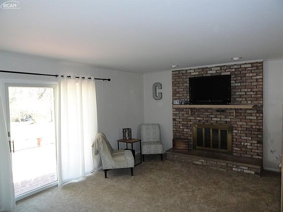 5th image of 1066 Trotwood Ln