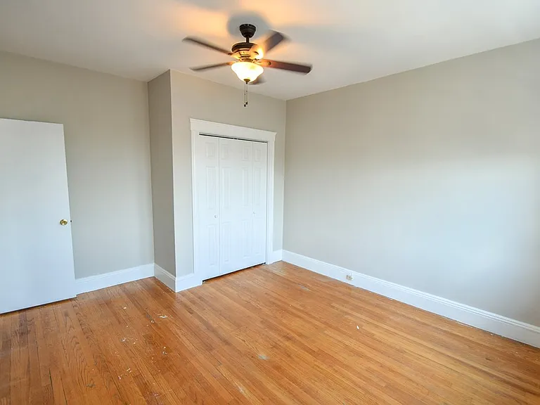 6 Sutherland Rd #51 — Photo 5