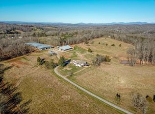 4224 Davis Ln, Lenoir City, TN 37771