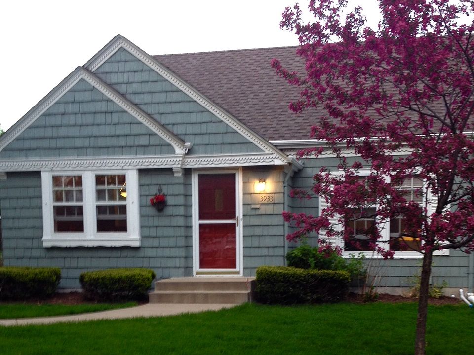 1st image of 3933 Yosemite Ave S