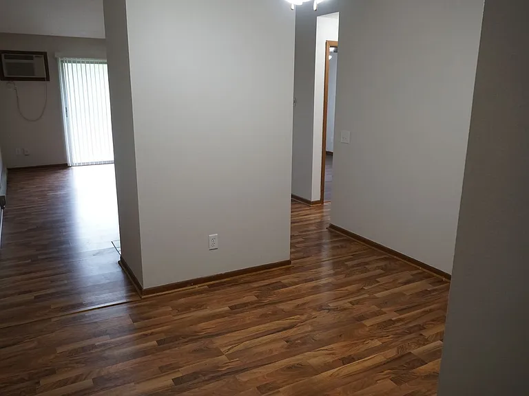 Orchard Village Apartments — Photo 225