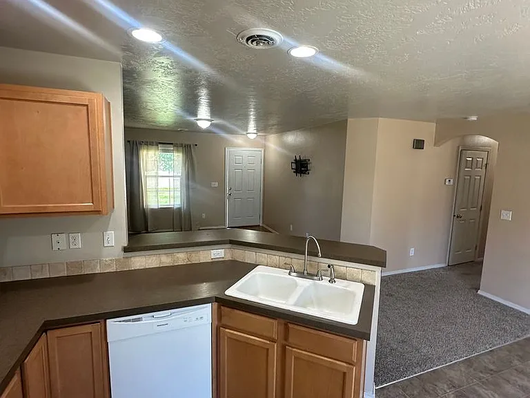 4258 S Glenmere Way — Photo 25