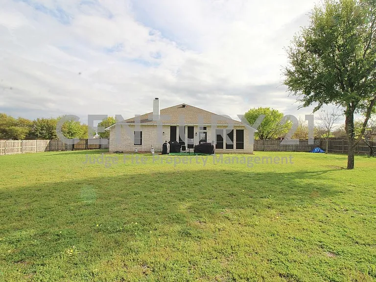 731 S Ridge Dr — Photo 10