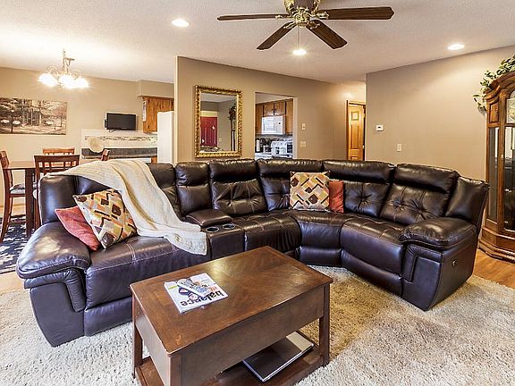 5th image of 501 Nelson Ct