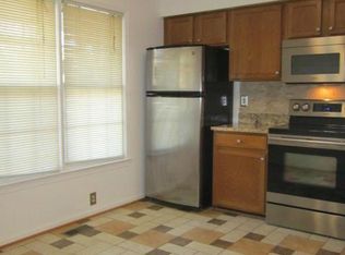 15014 Bridgeport Dr, Dumfries, VA 22025