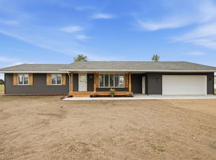 431 Karen Ct, Darwin, MN 55324