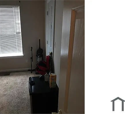 2 bed, 1000 sqft, $1,100 — Photo 3
