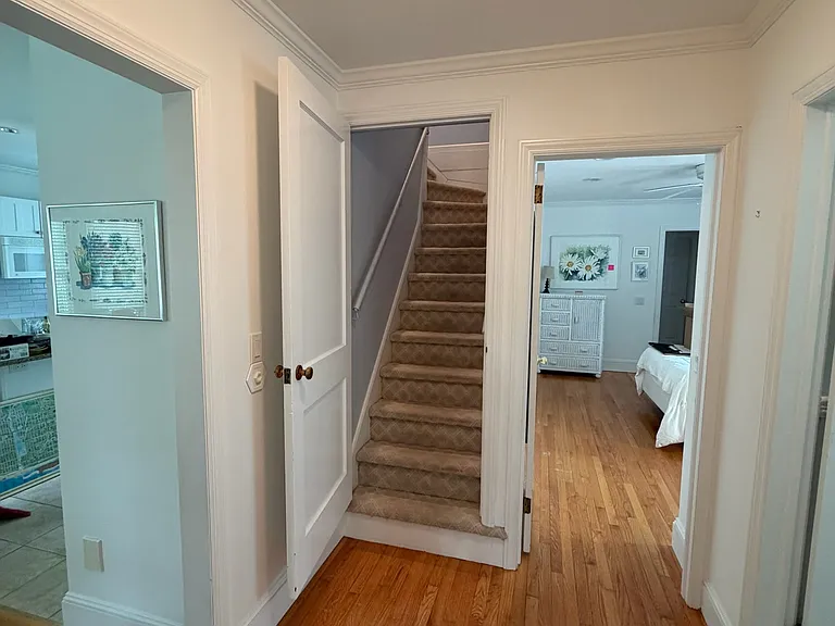344 Cedar Ave — Photo 8