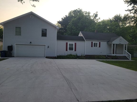 2nd image of 2241 Vaness Dr