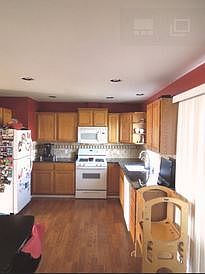 4th image of 1400 SE Harvest Dr