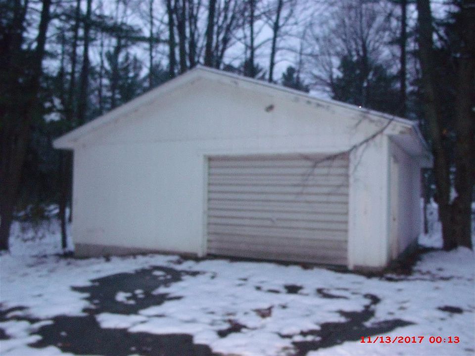 2nd image of 1846 Gunner Ln