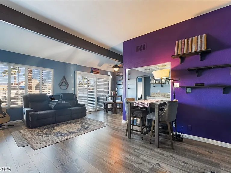4391 Gannet Cir #10 — Photo 2