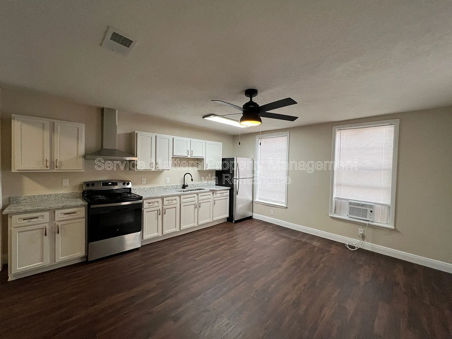2 bed, 1.0 bath, 762 sqft, $1,250 — Photo 4
