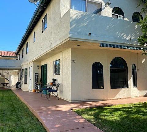 2nd image of 325 Alameda Blvd