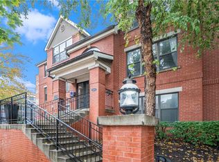 425 W 9th St APT 102, Kansas City, MO 64105
