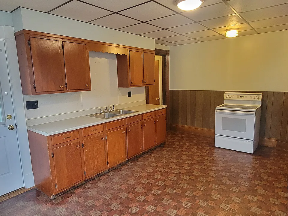 Nice Large Kitchen