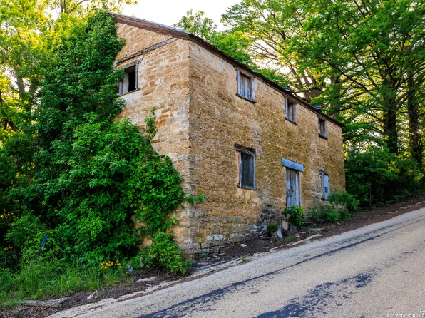 2937 Langes Mill Road, Doss, TX 78618