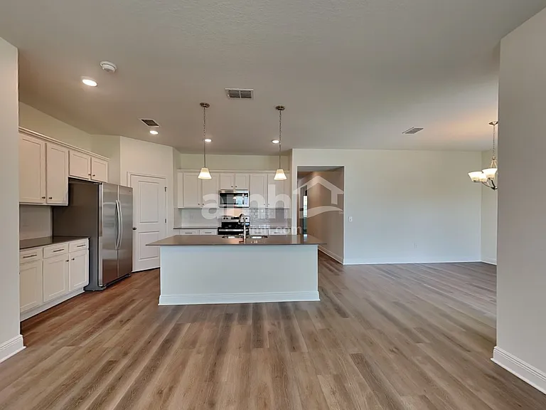 1035 Heavenly Dr — Photo 9