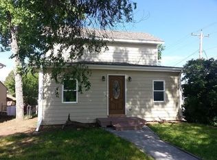 128 S 16th St, Hot Springs, SD 57747