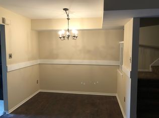 1720 Sequoia Ct, Allentown, PA 18104