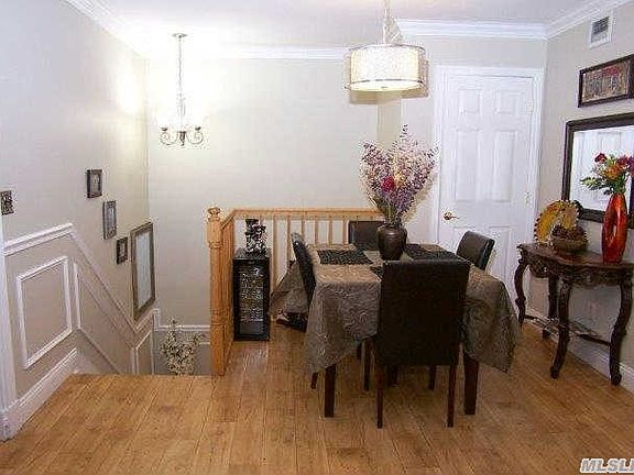 4th image of 20 Pointe Cir S #20